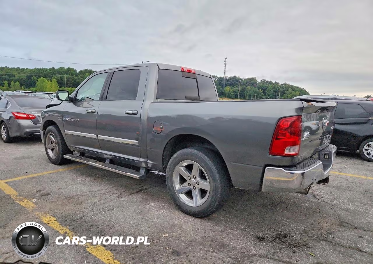 2011 Dodge Ram 1500 VIN:1D7RV1CT7BS524747 - 2