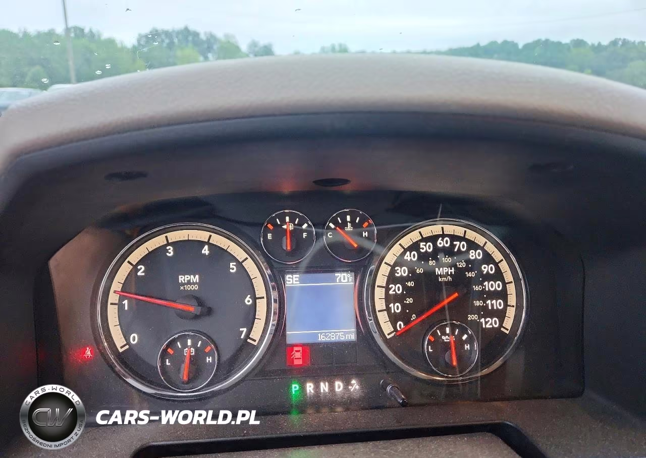2011 Dodge Ram 1500 VIN:1D7RV1CT7BS524747 - 9