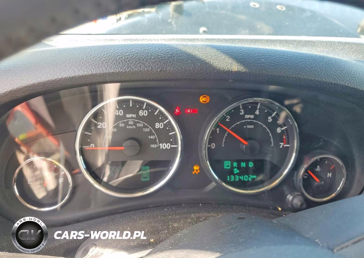 2016 Jeep Wrangler Unlimited Sport VIN:1C4BJWDG6GL115033 - 9