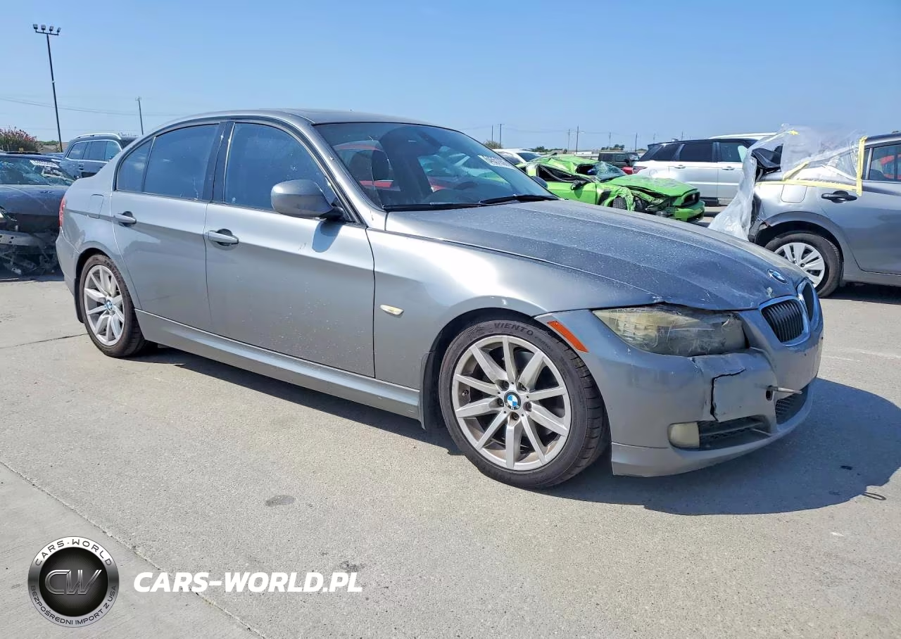 2010 BMW 328 I VIN:WBAPH7G51ANM52753 - 4