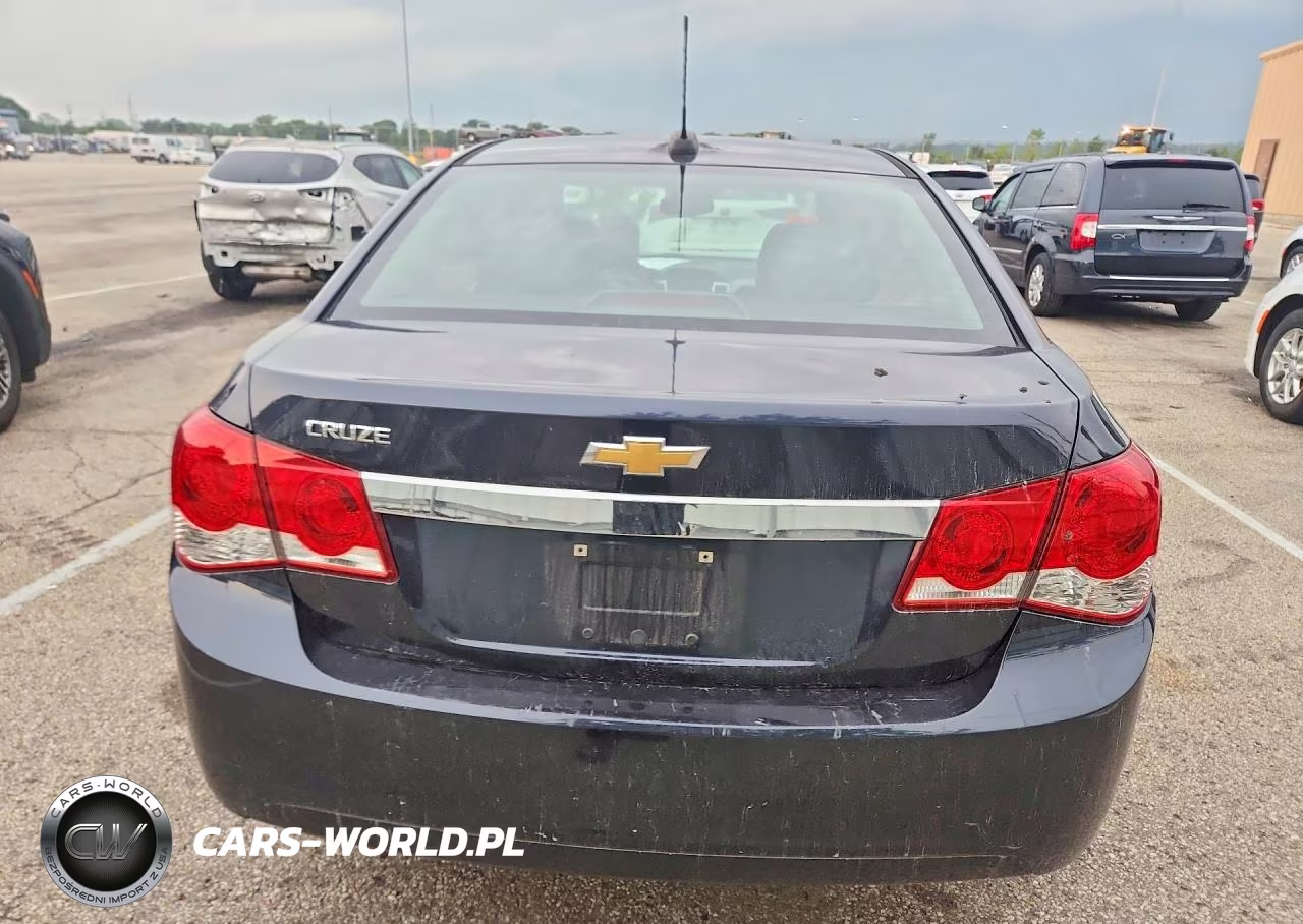 2016 Chevrolet Cruze Limited Ls VIN:1G1PC5SH9G7174892 - 6