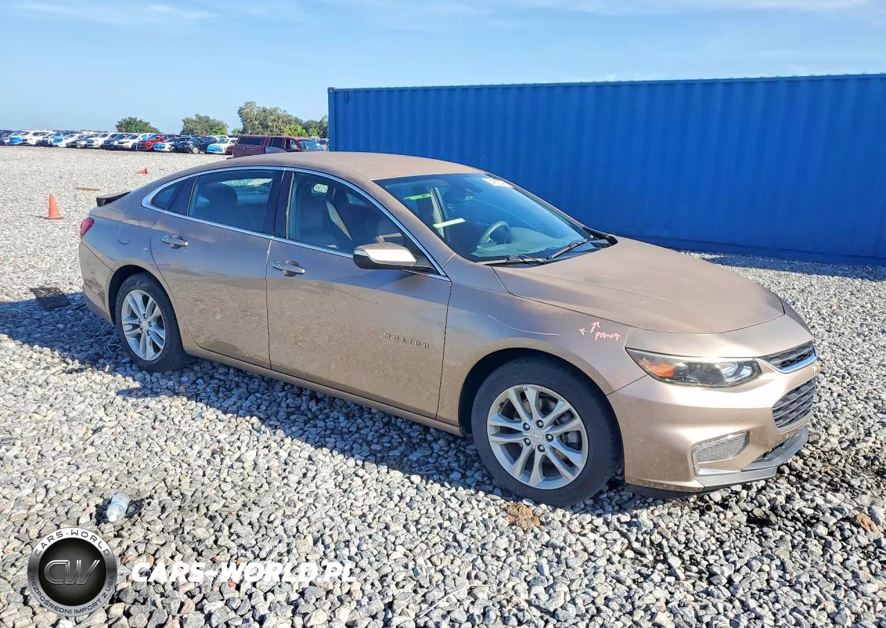 2018 Chevrolet Malibu Lt VIN:1G1ZD5ST0JF108979 - 4