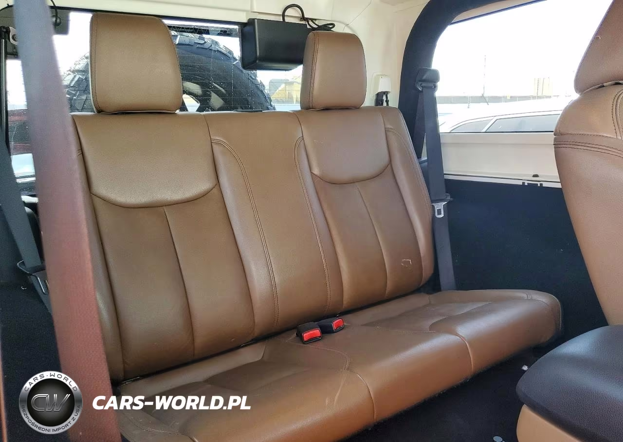 2014 Jeep Wrangler Rubicon VIN:1C4BJWCG9EL102551 - 10