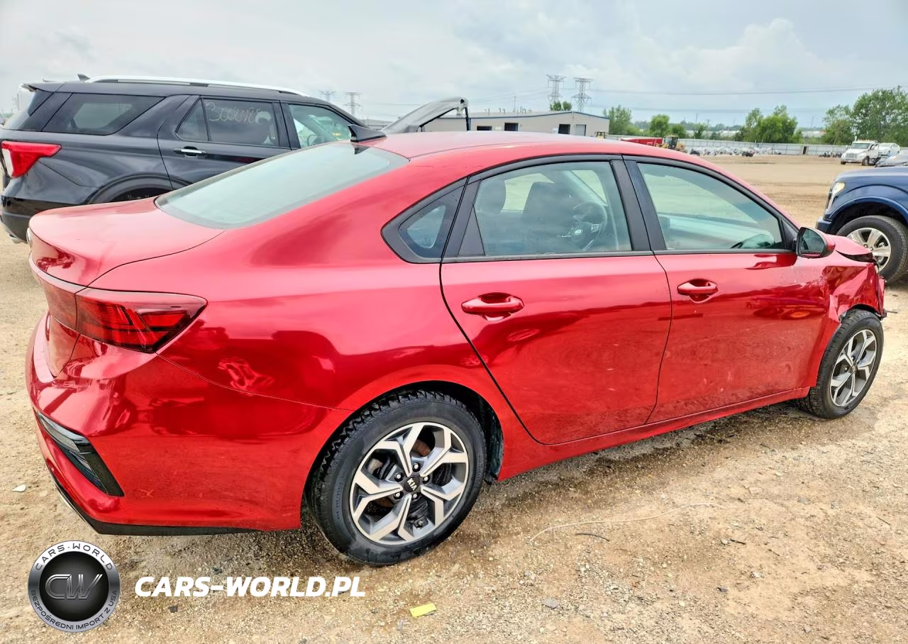 2019 Kia Forte Lxs VIN:3KPF24AD5KE039898 - 3