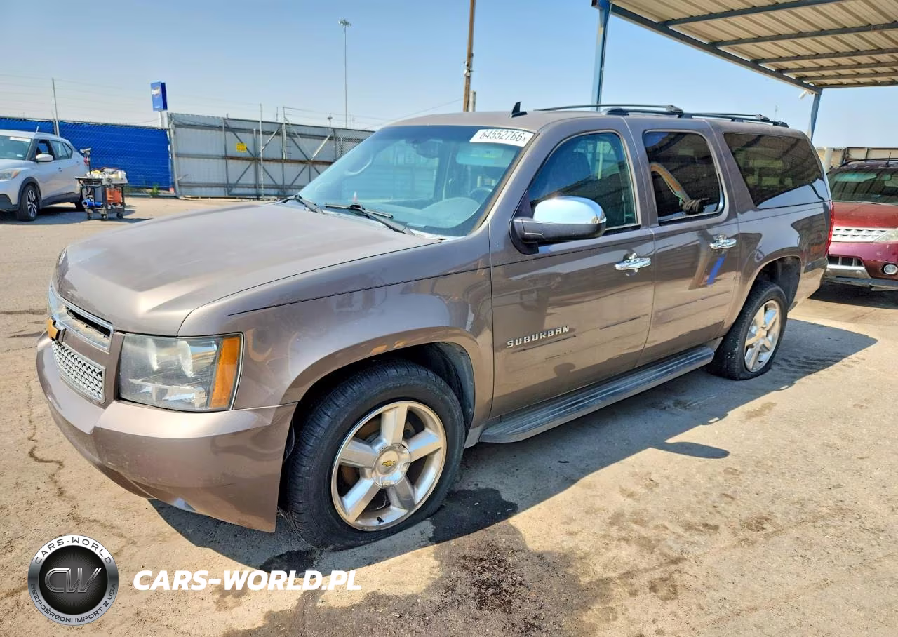 2014 Chevrolet Suburban C1500 Ls