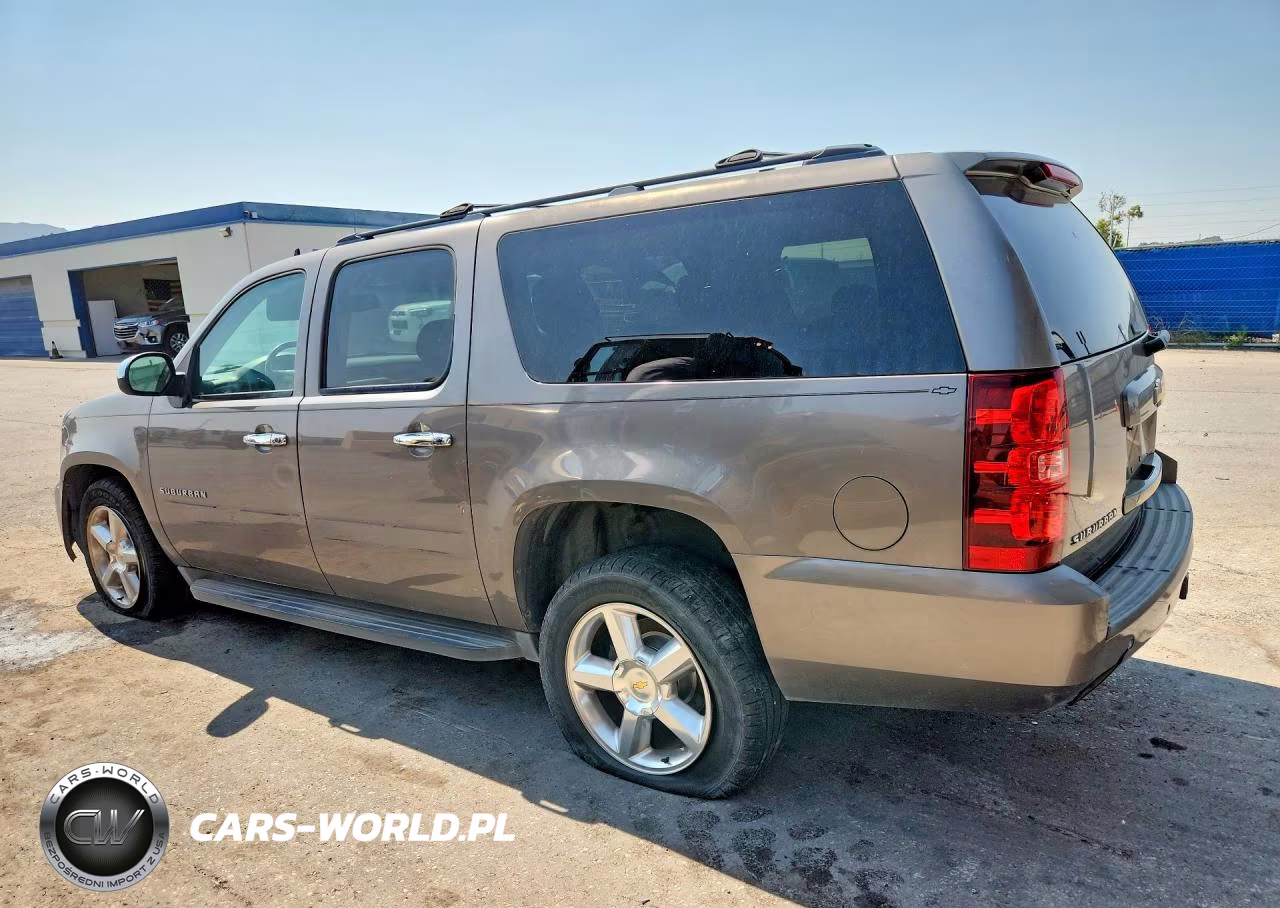 2014 Chevrolet Suburban C1500 Ls VIN:1GNSCHE03ER190328 - 2