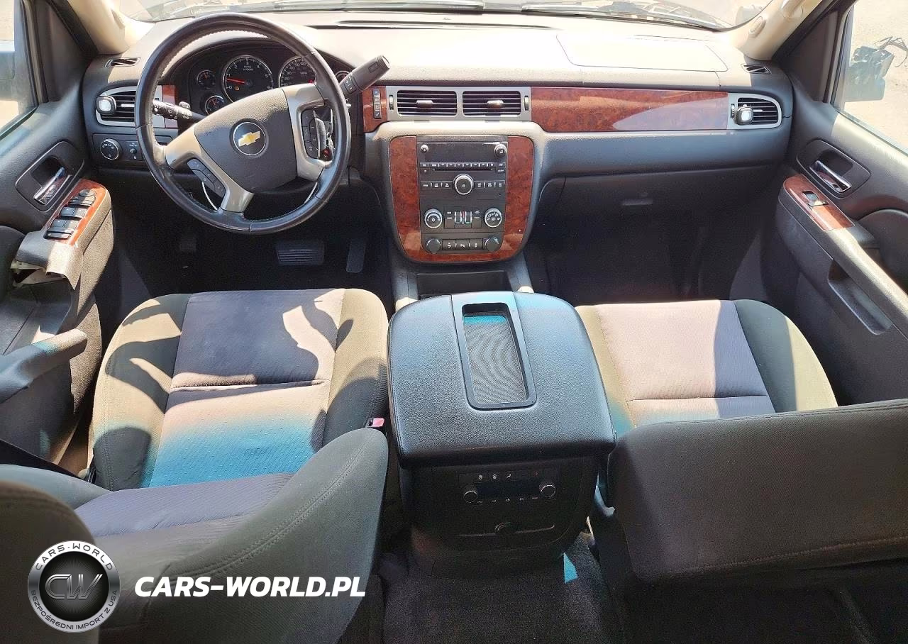 2014 Chevrolet Suburban C1500 Ls VIN:1GNSCHE03ER190328 - 8