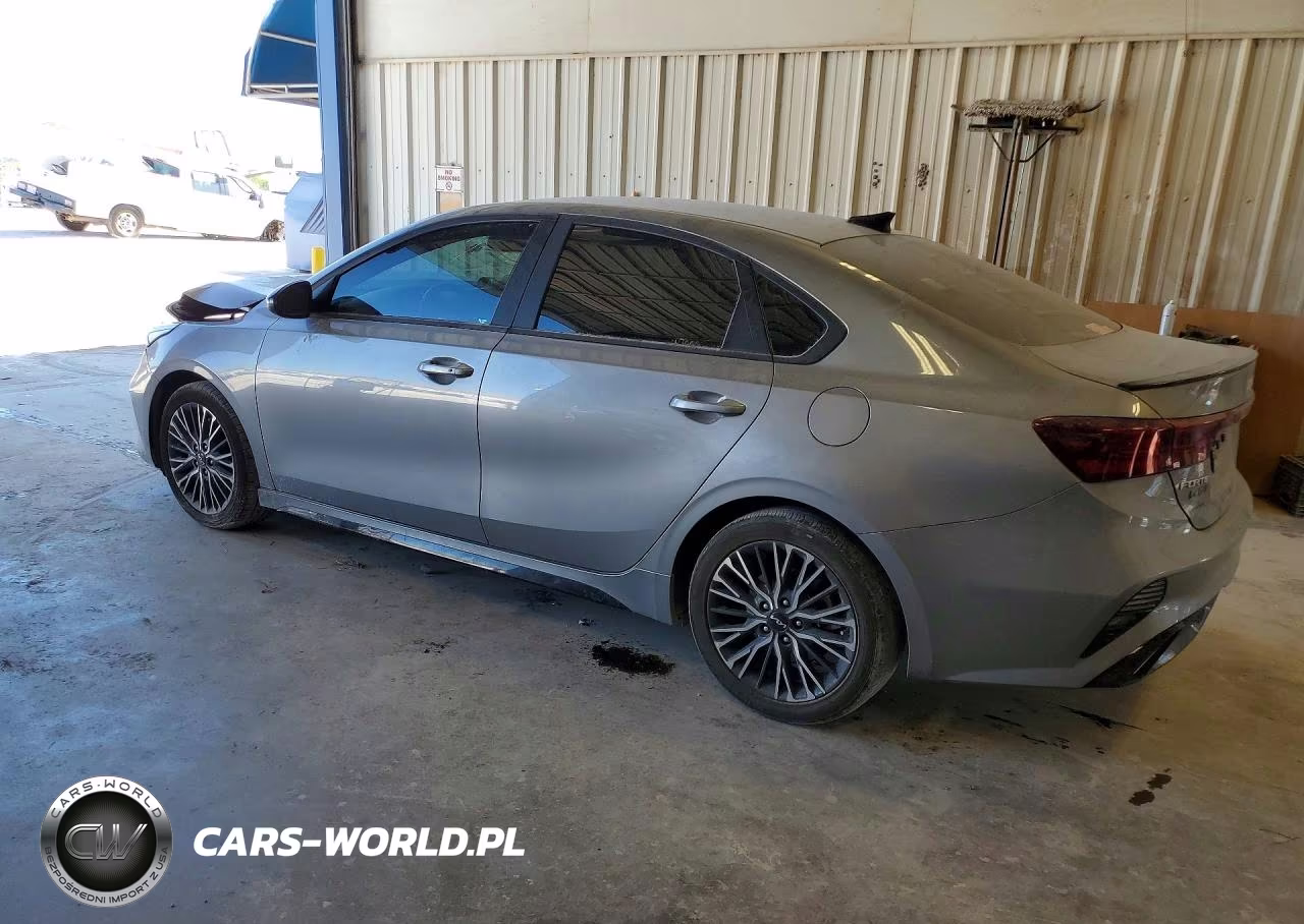 2024 Kia Forte Gt Line VIN:3KPF54AD4RE693129 - 2