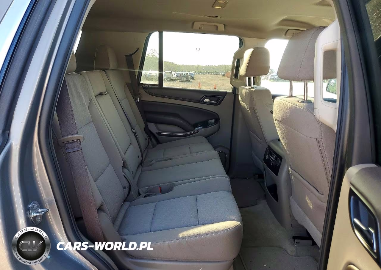 2018 Chevrolet Tahoe C1500 Ls VIN:1GNSCAKC3JR318115 - 11