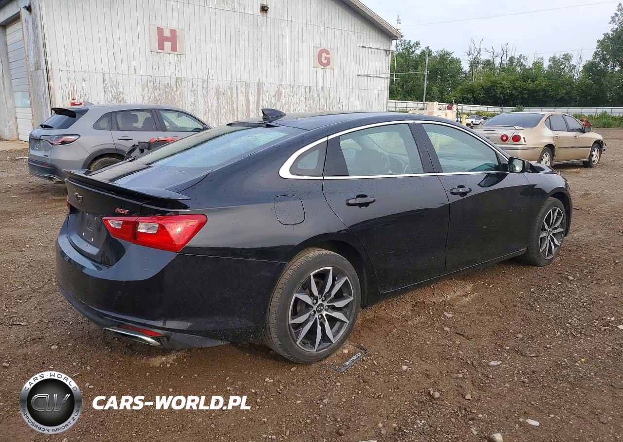2021 Chevrolet Malibu Rs VIN:1G1ZG5ST3MF038857 - 3