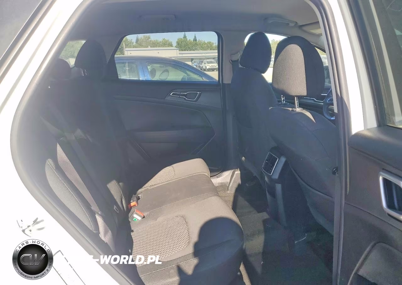 2023 Kia Sportage Lx VIN:KNDPU3AFXP7033659 - 10
