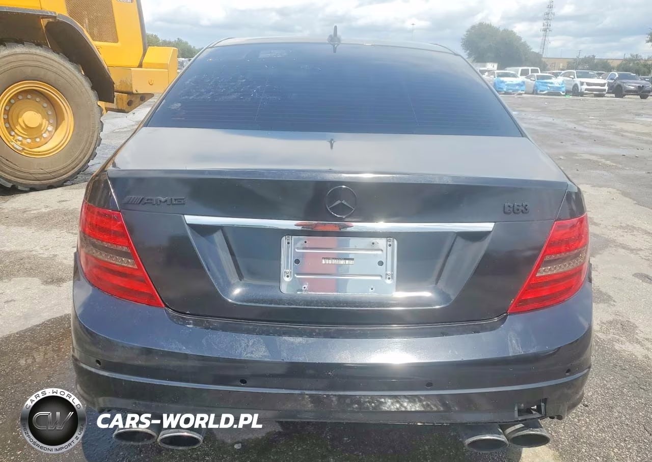 2010 Mercedes-Benz C 63 Amg VIN:WDDGF7HB5AF419574 - 6