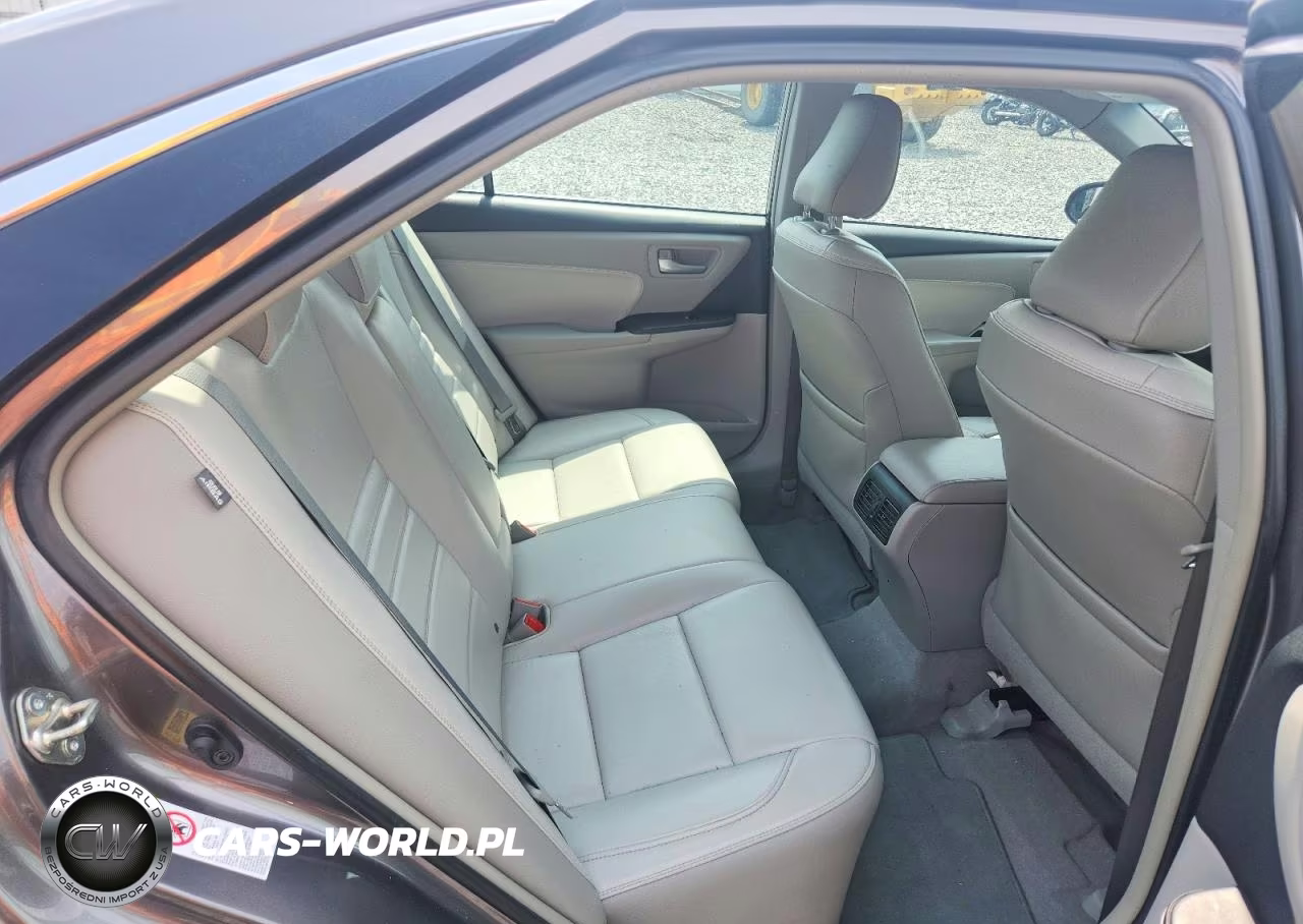 2015 Toyota Camry Xle VIN:4T4BF1FK4FR467155 - 10