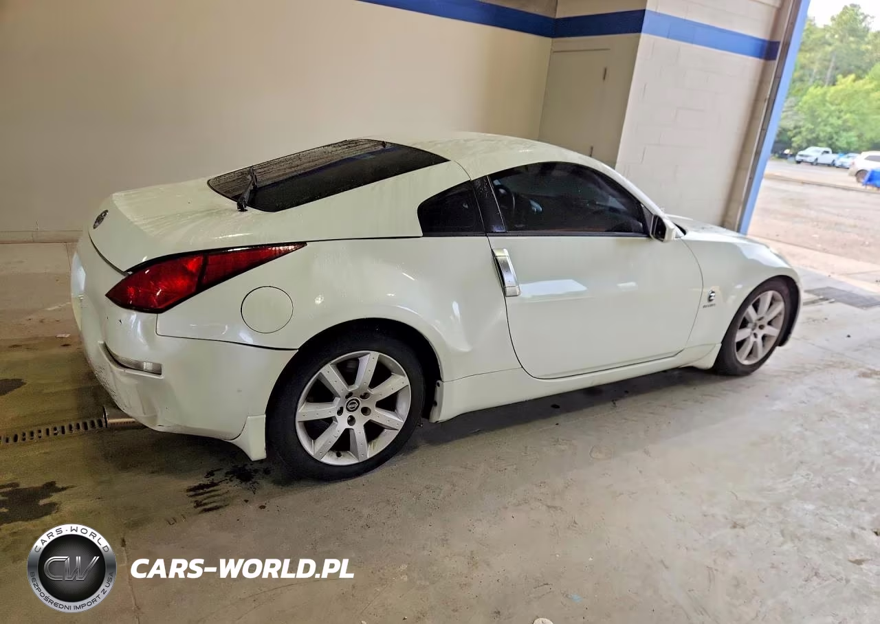 2003 Nissan 350Z Coupe VIN:JN1AZ34D93T120040 - 3