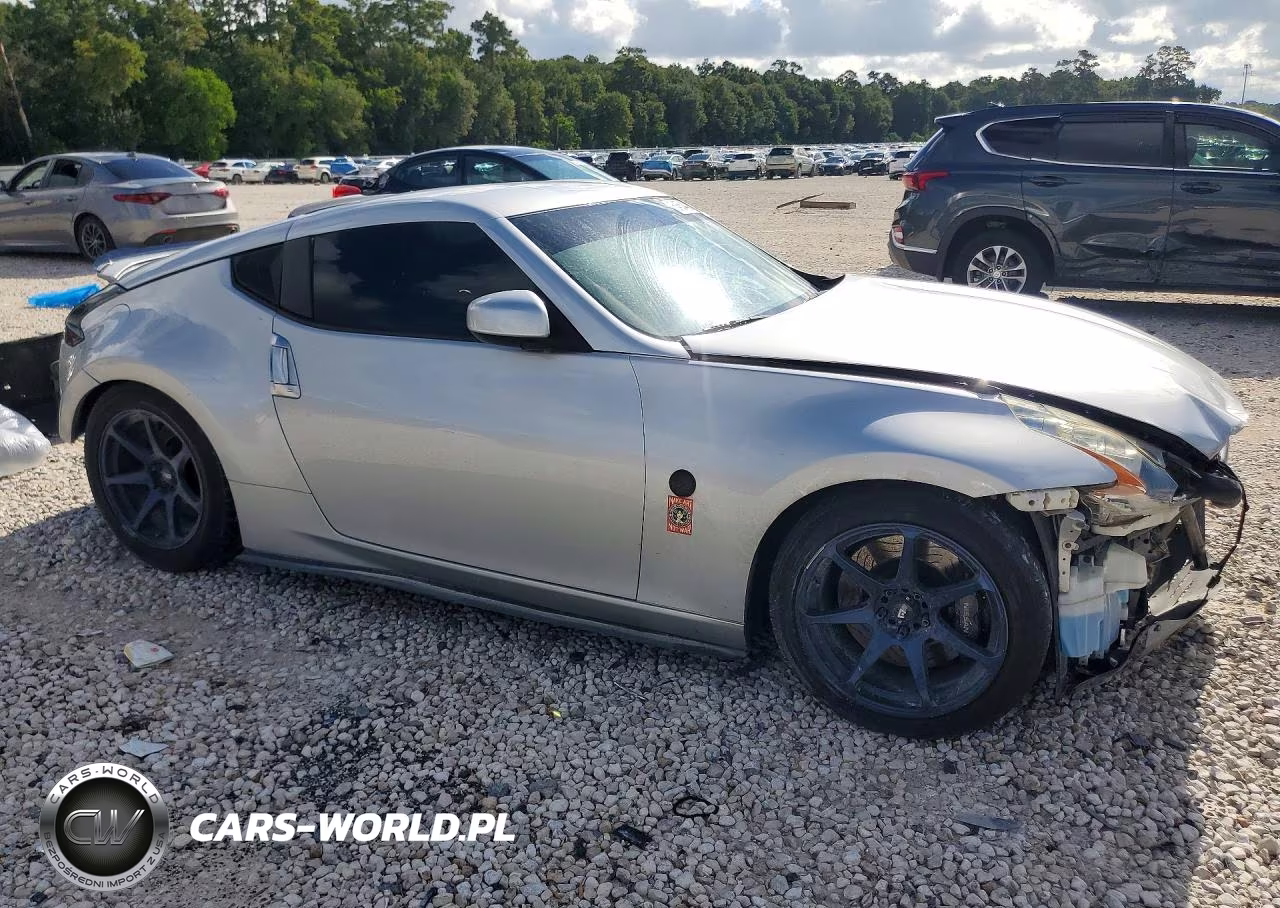 2015 Nissan 370Z Base VIN:JN1AZ4EH5FM442101 - 4