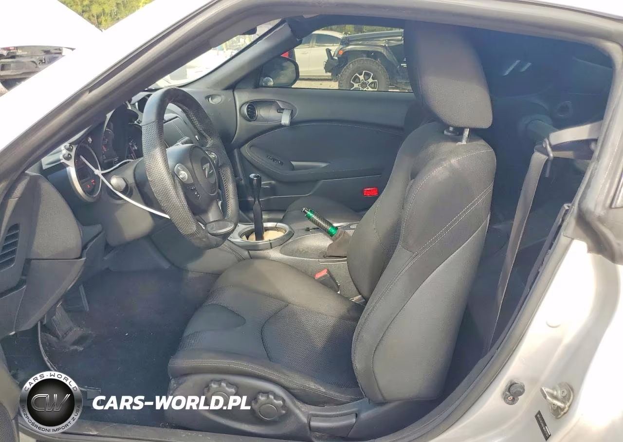 2015 Nissan 370Z Base VIN:JN1AZ4EH5FM442101 - 7