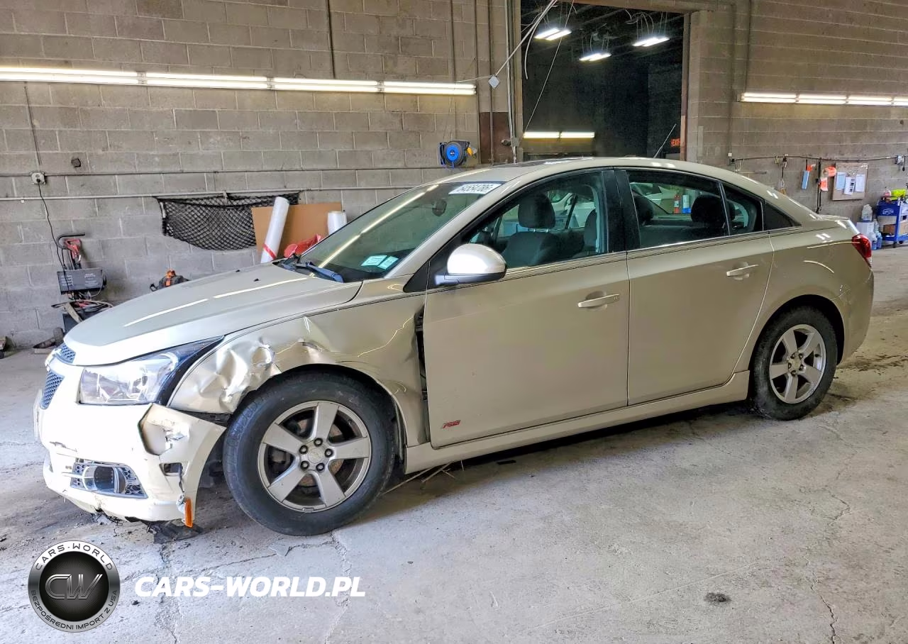 2014 Chevrolet Cruze Lt – zdjęcie 1 z 12