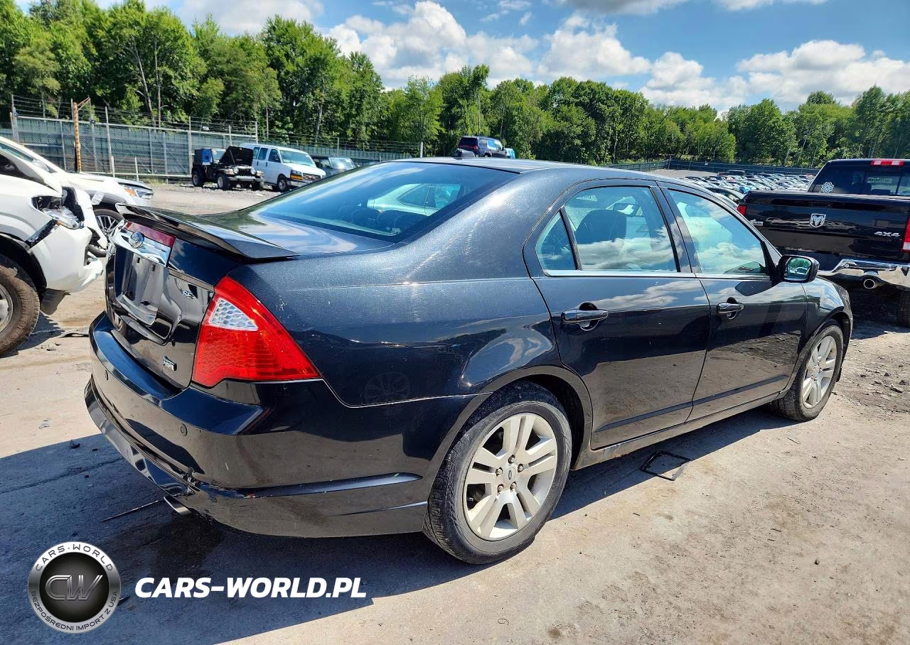 2010 Ford Fusion Se VIN:3FAHP0HG1AR392137 - 3