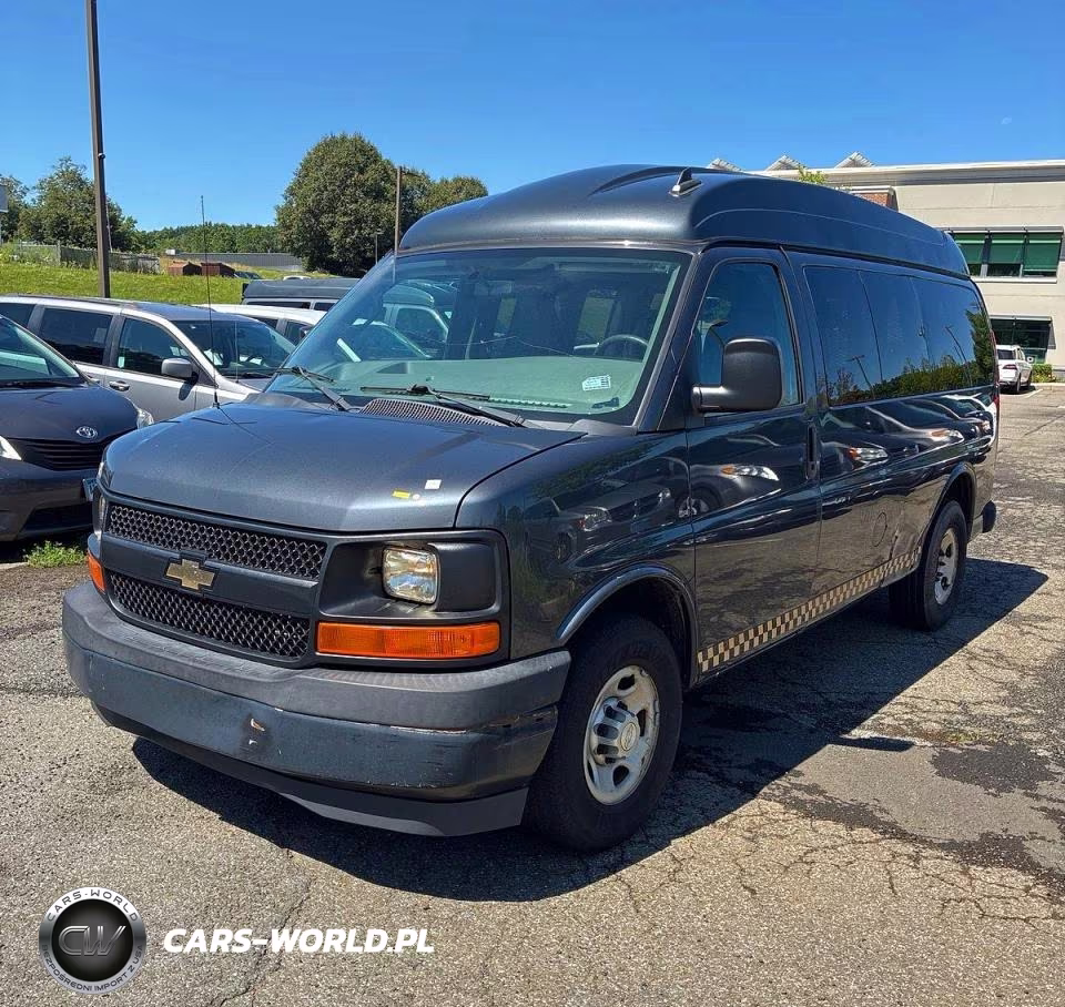2017 Chevrolet Express G2500 Ls – zdjęcie 1 z 14