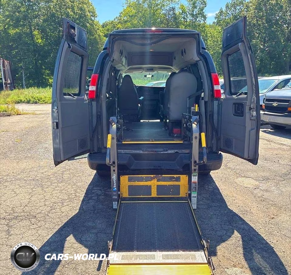 2017 Chevrolet Express G2500 Ls VIN:1GAWGEFF0H1252716 - 6