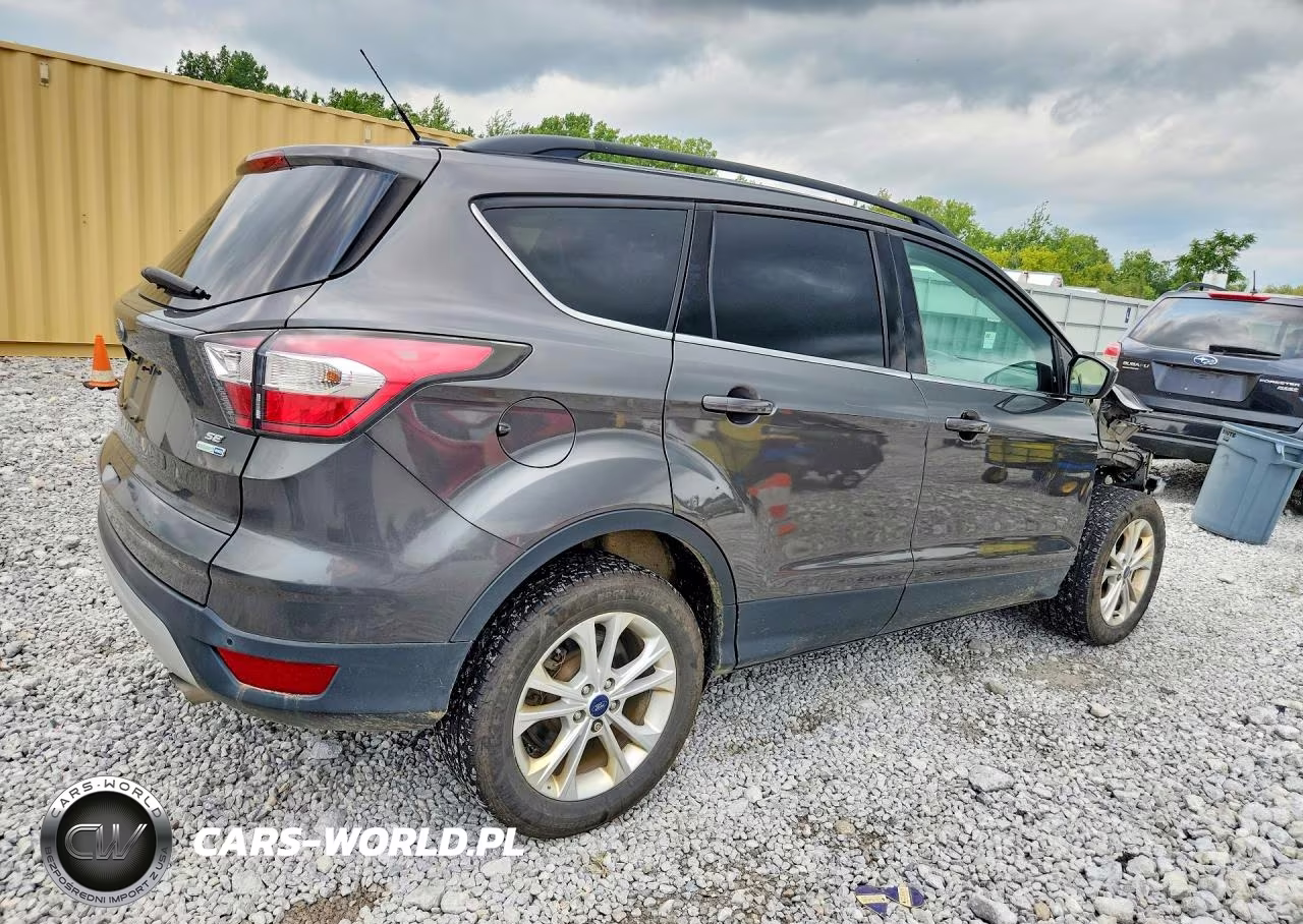 2017 Ford Escape Se VIN:1FMCU9G98HUB50903 - 3