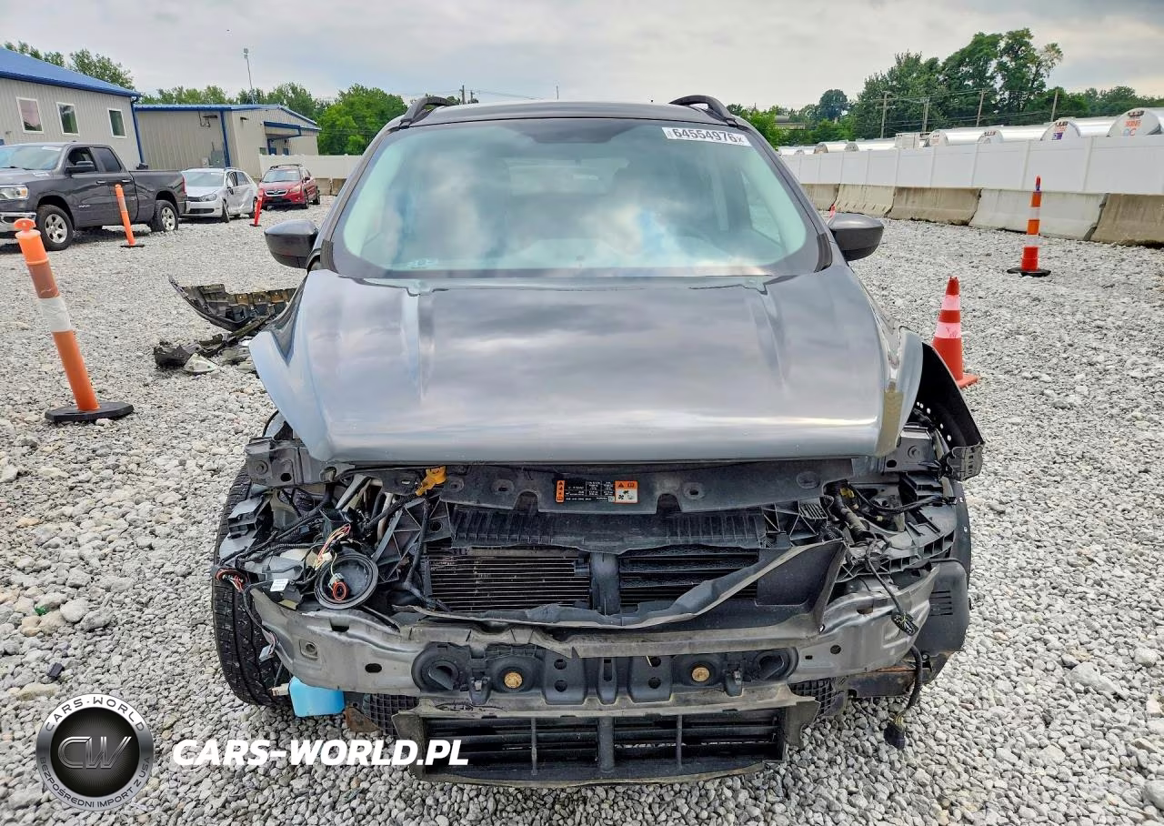 2017 Ford Escape Se VIN:1FMCU9G98HUB50903 - 5