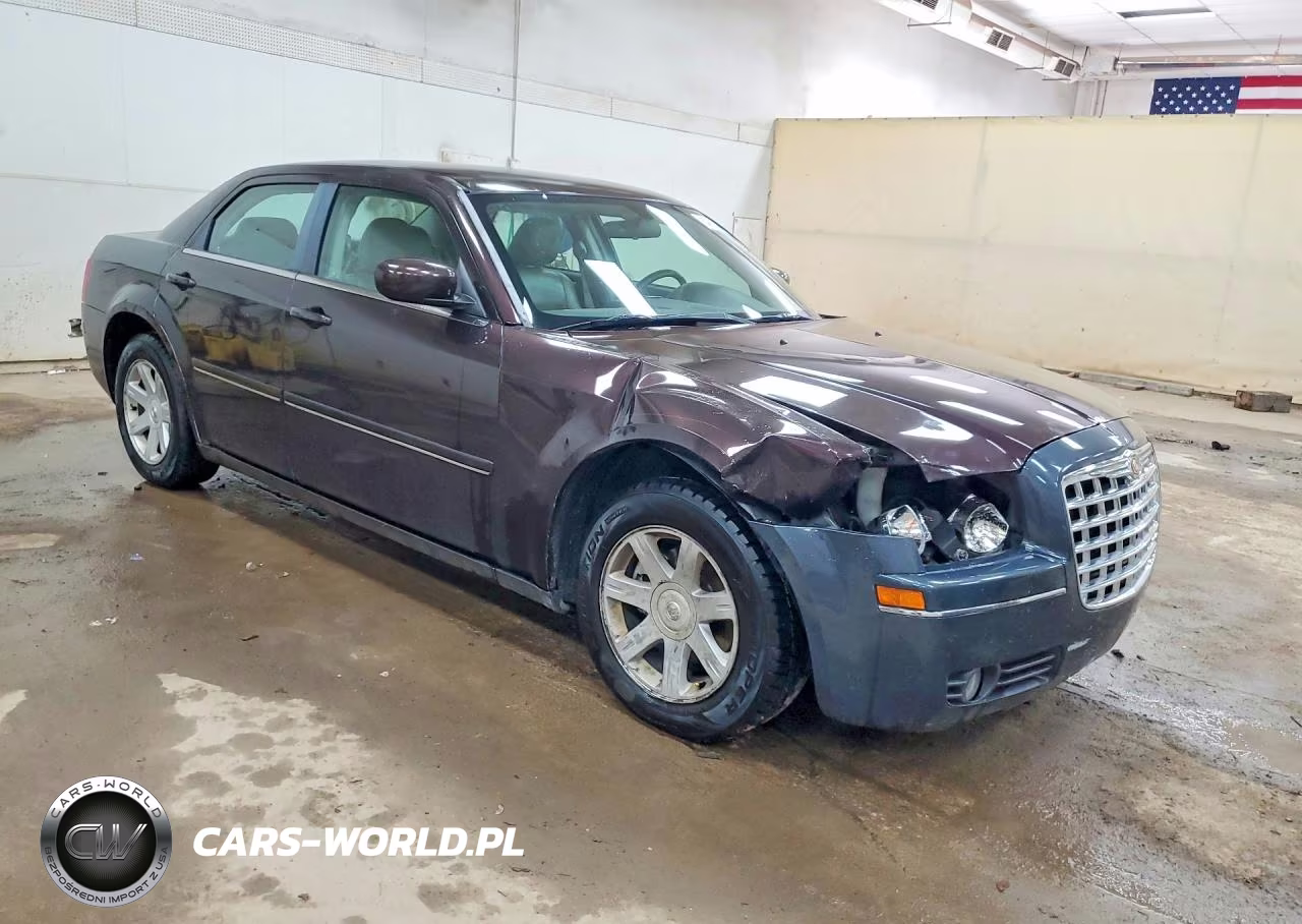 2005 Chrysler 300 Touring VIN:2C3JA53G15H106262 - 4
