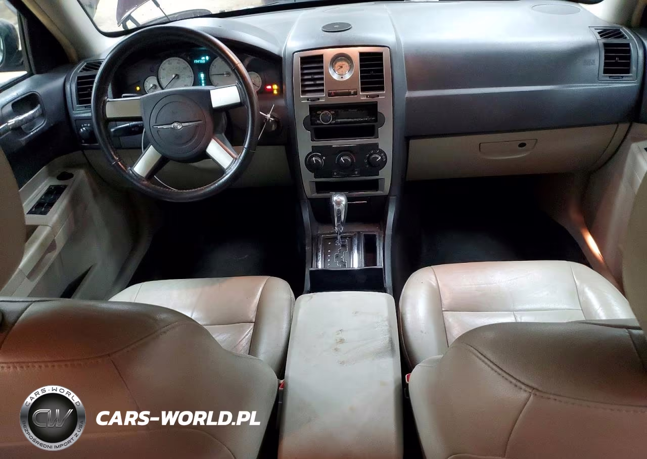 2005 Chrysler 300 Touring VIN:2C3JA53G15H106262 - 8