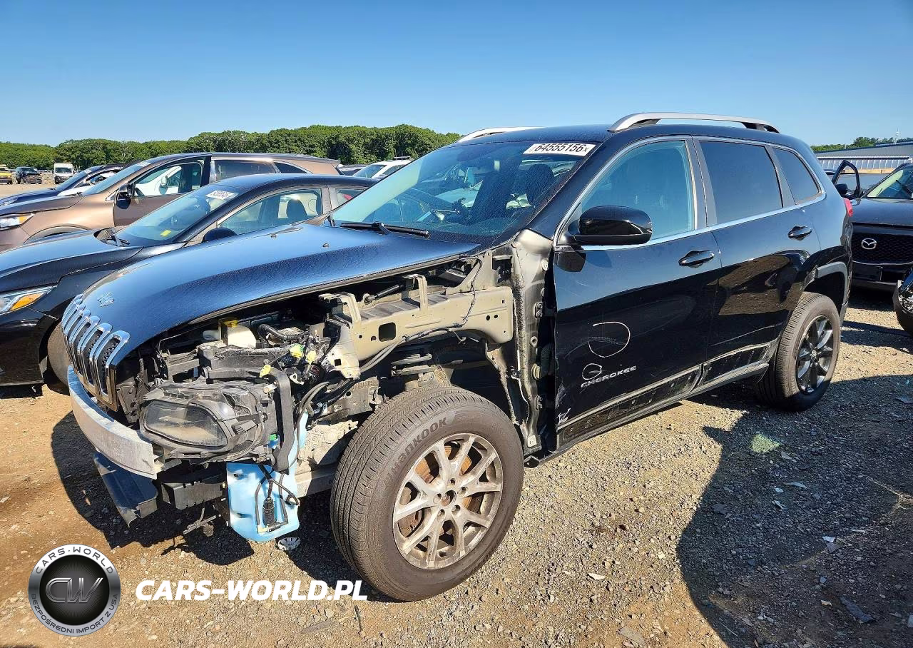 2017 Jeep Cherokee Latitude VIN:1C4PJMCBXHW579586 - 1