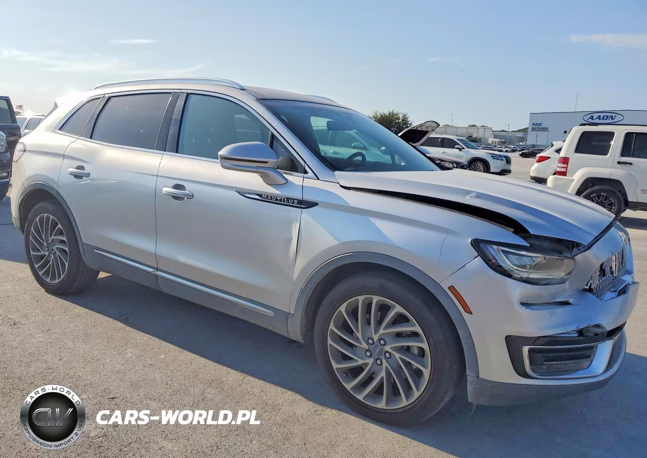 2019 Lincoln Nautilus Reserve VIN:2LMPJ6LP2KBL57446 - 4