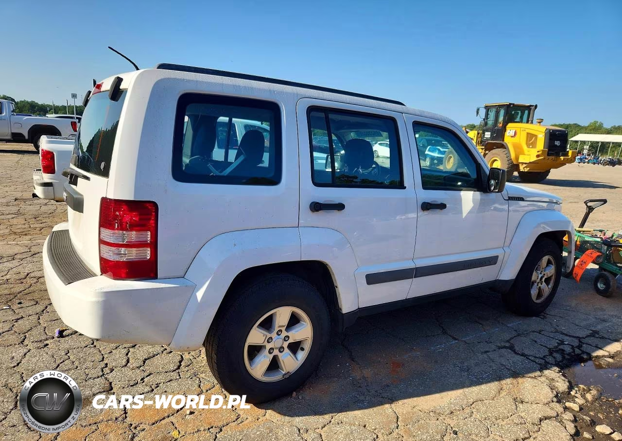 2012 Jeep Liberty Sport VIN:1C4PJMAK0CW157130 - 3