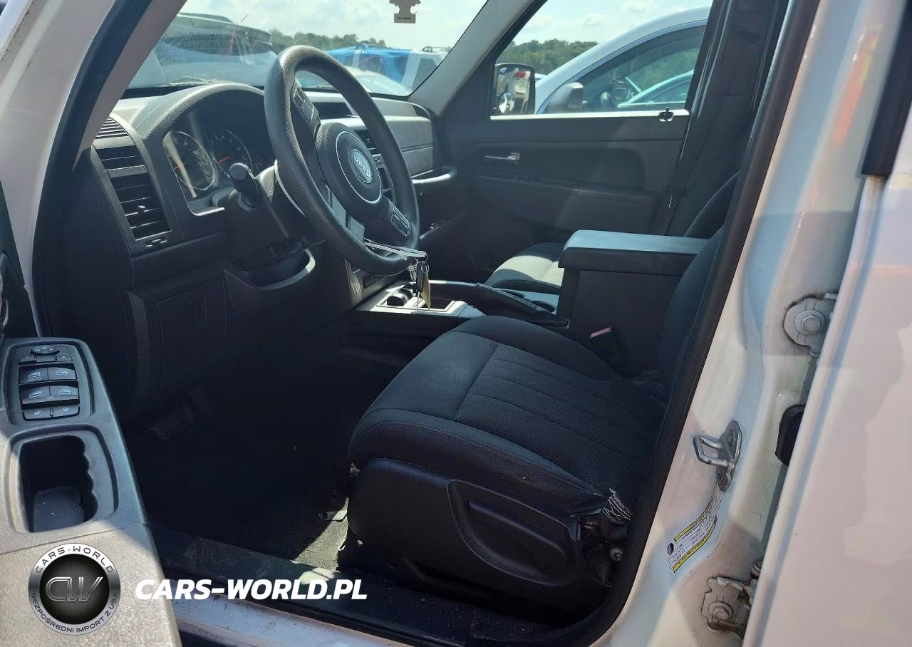 2012 Jeep Liberty Sport VIN:1C4PJMAK0CW157130 - 7