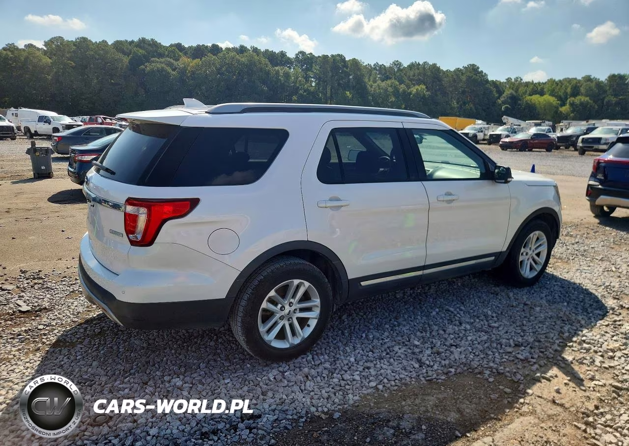 2016 Ford Explorer Xlt VIN:1FM5K7DH5GGB33195 - 3