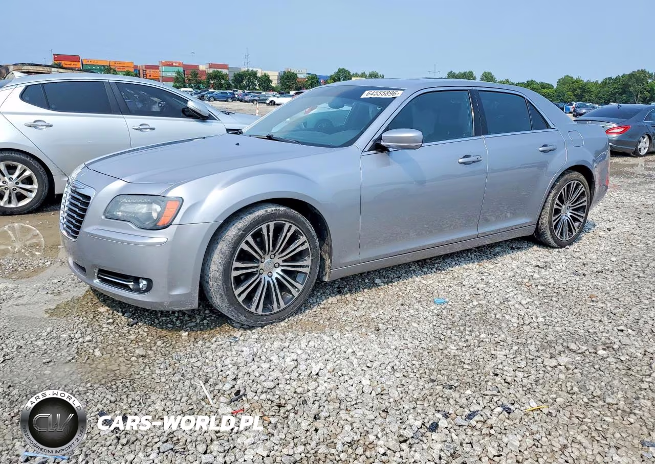 2013 Chrysler 300 S VIN:2C3CCABG8DH731852 - 1