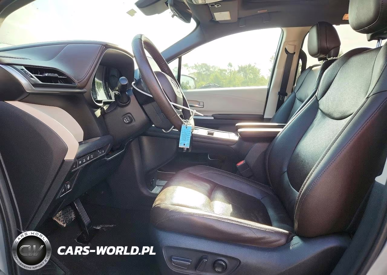 2021 Toyota Sienna Platinum 7-Passenger VIN:5TDERKEC4MS007725 - 7