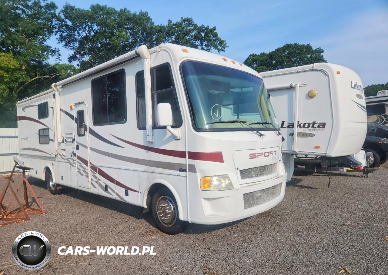 2009 Workhorse W18 Recreational Vehicle – zdjęcie 1 z 10
