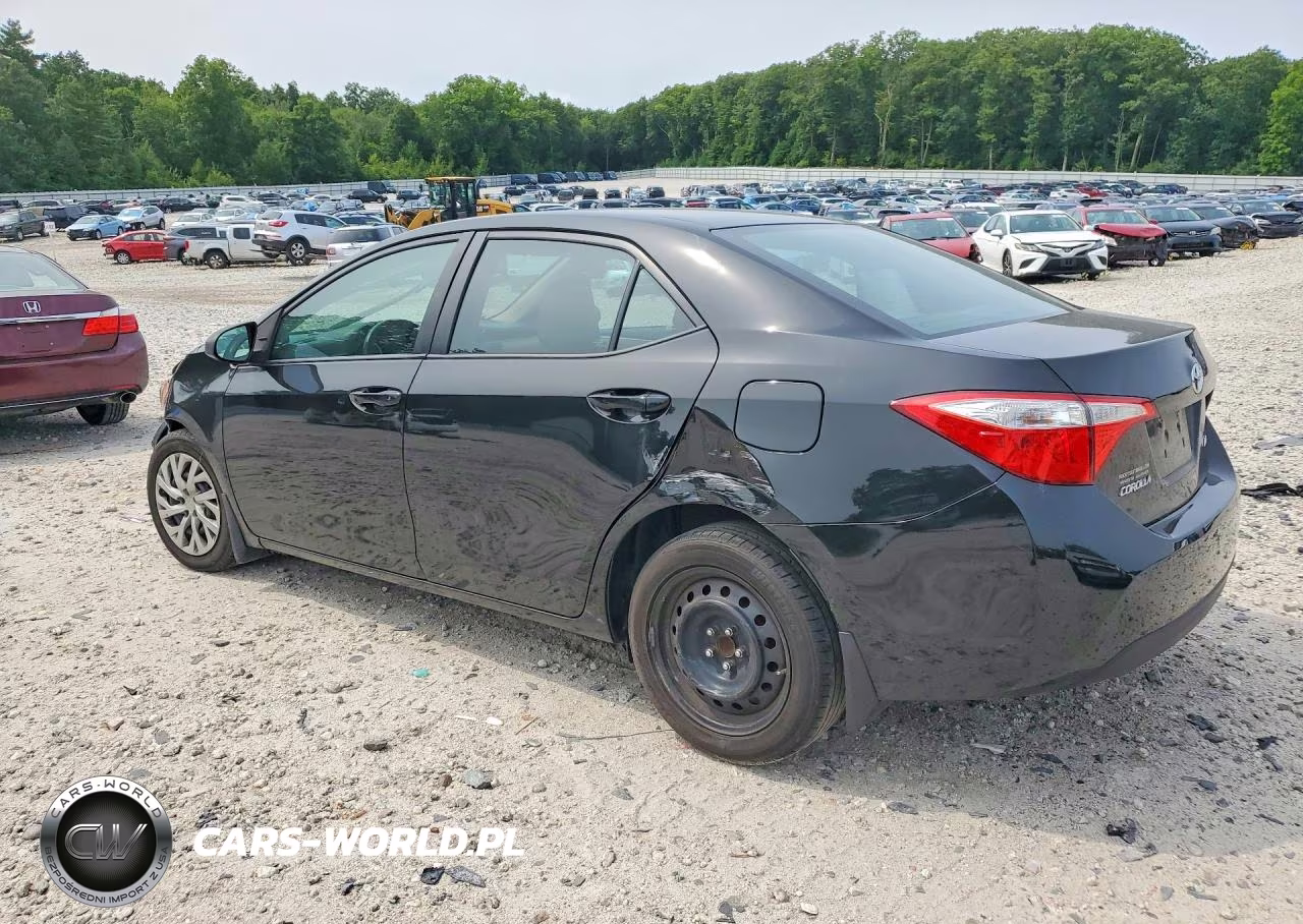 2015 Toyota Corolla Le VIN:2T1BURHE2FC358183 - 2