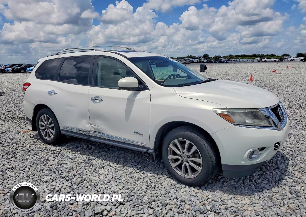 2014 Nissan Pathfinder Hybrid Sl VIN:5N1CR2MN7EC661045 - 4