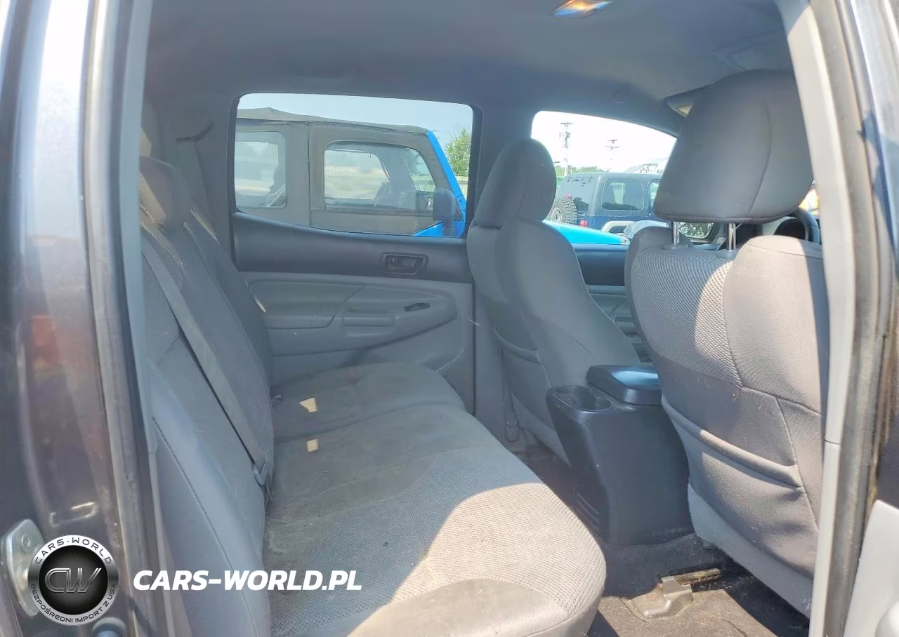 2012 Toyota Tacoma V6 VIN:3TMLU4ENXCM083001 - 10