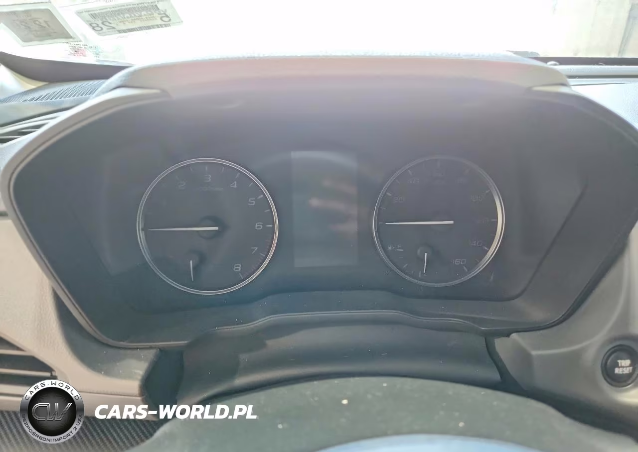 2024 Subaru Crosstrek Premium VIN:JF2GUADC6RH310215 - 9