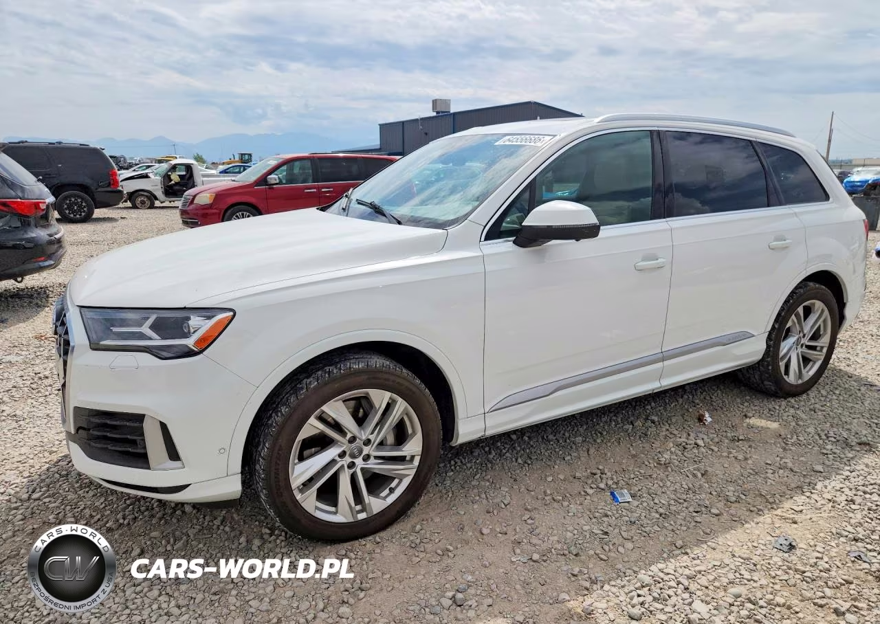 2020 Audi Q7 Premium Plus