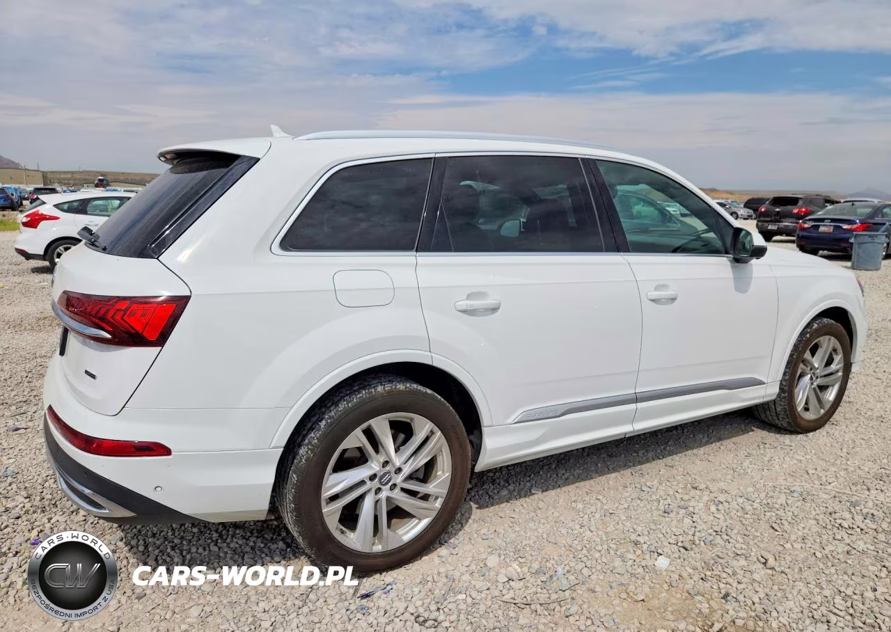 2020 Audi Q7 Premium Plus VIN:WA1LXAF72LD002164 - 3
