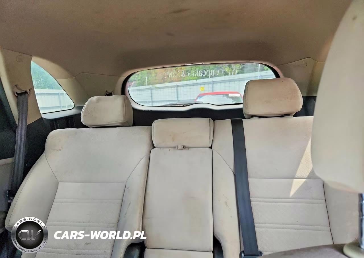 2019 Kia Sorento Lx VIN:5XYPG4A35KG523554 - 10