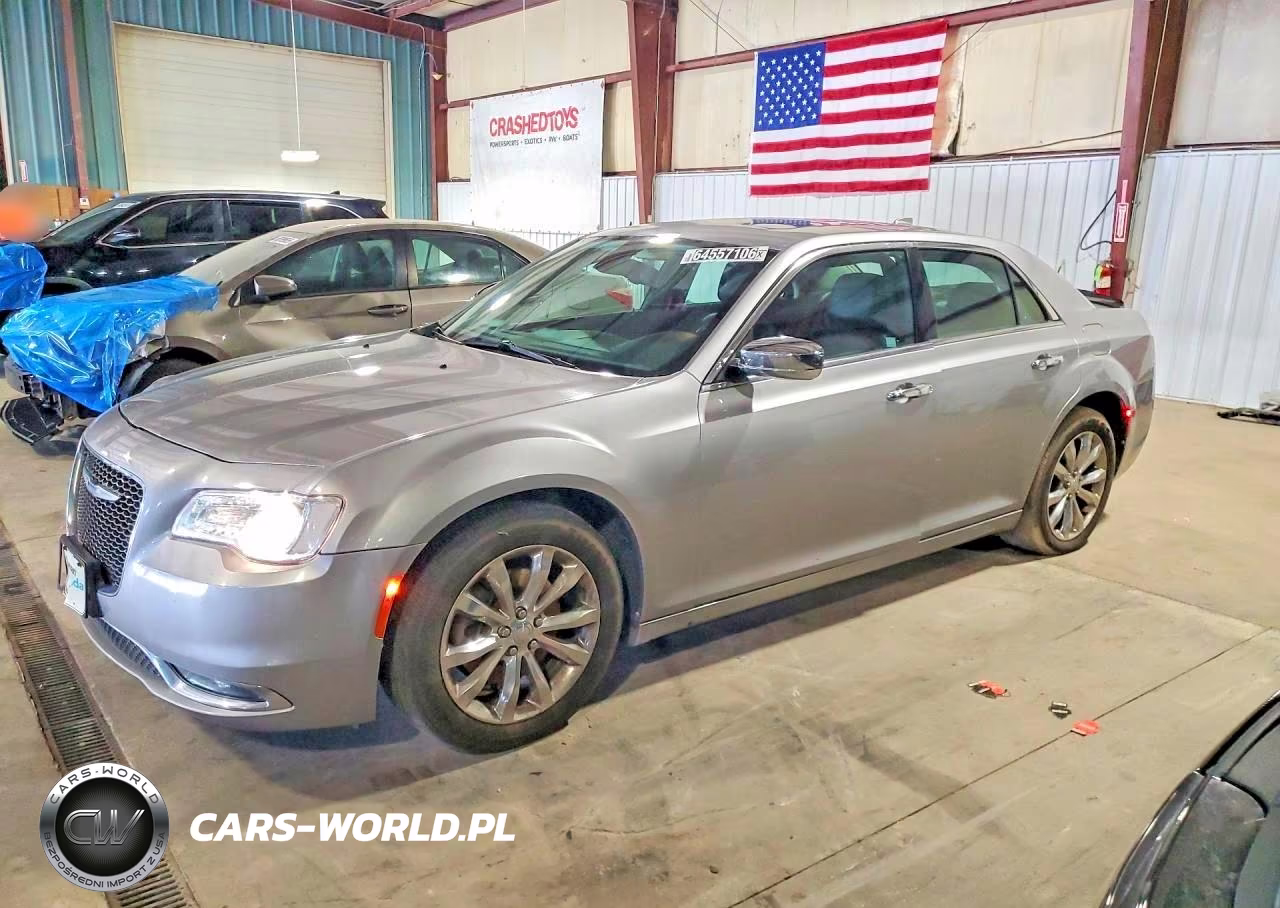 2017 Chrysler 300C – zdjęcie 1 z 12