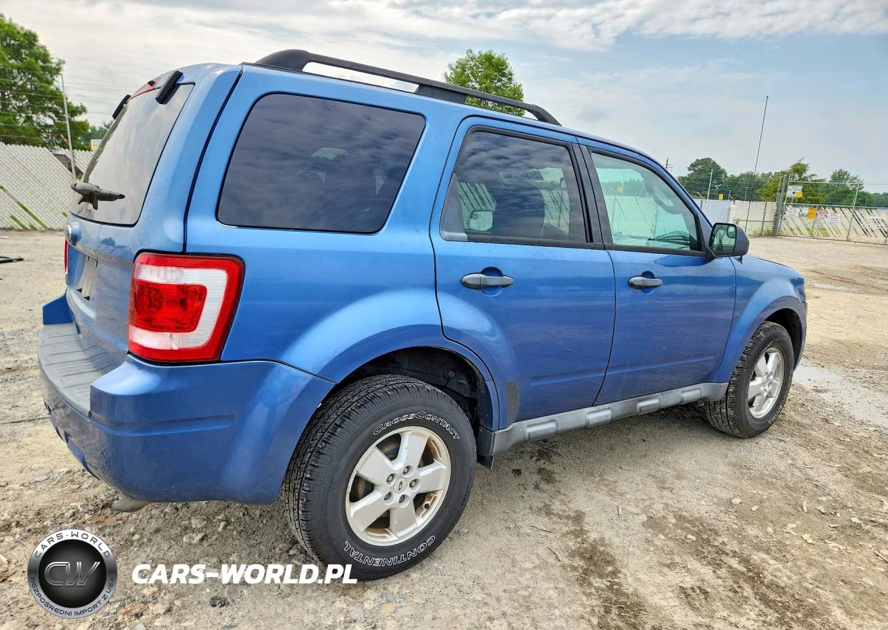 2010 Ford Escape Xlt VIN:1FMCU0D72AKC61222 - 3