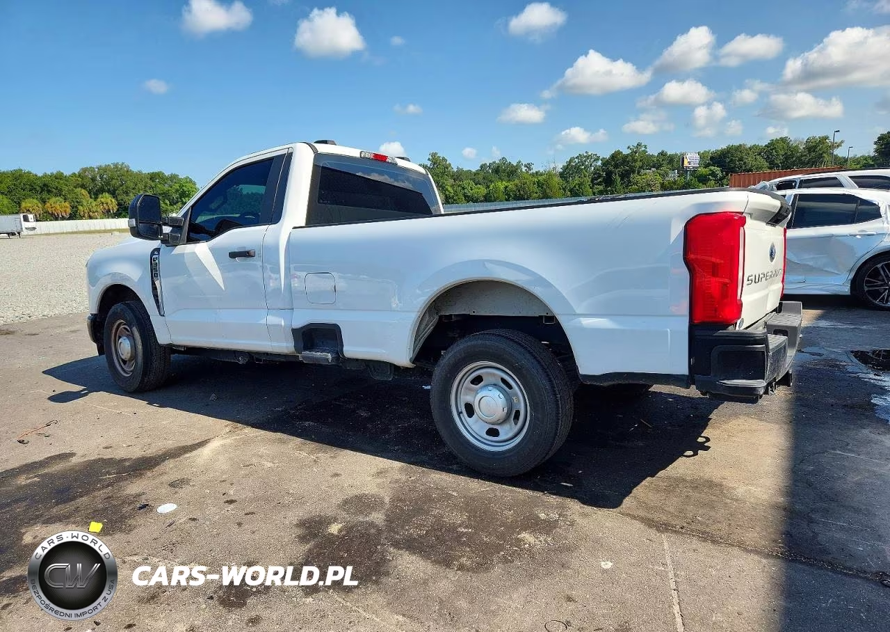 2024 Ford F350 Super Duty VIN:1FTRF3AA2RED08995 - 3