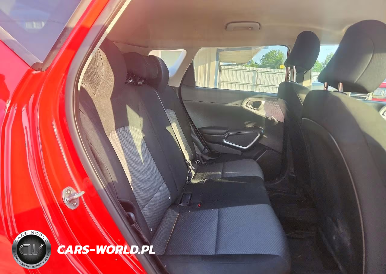 2020 Kia Soul Lx VIN:KNDJ23AU2L7704083 - 11