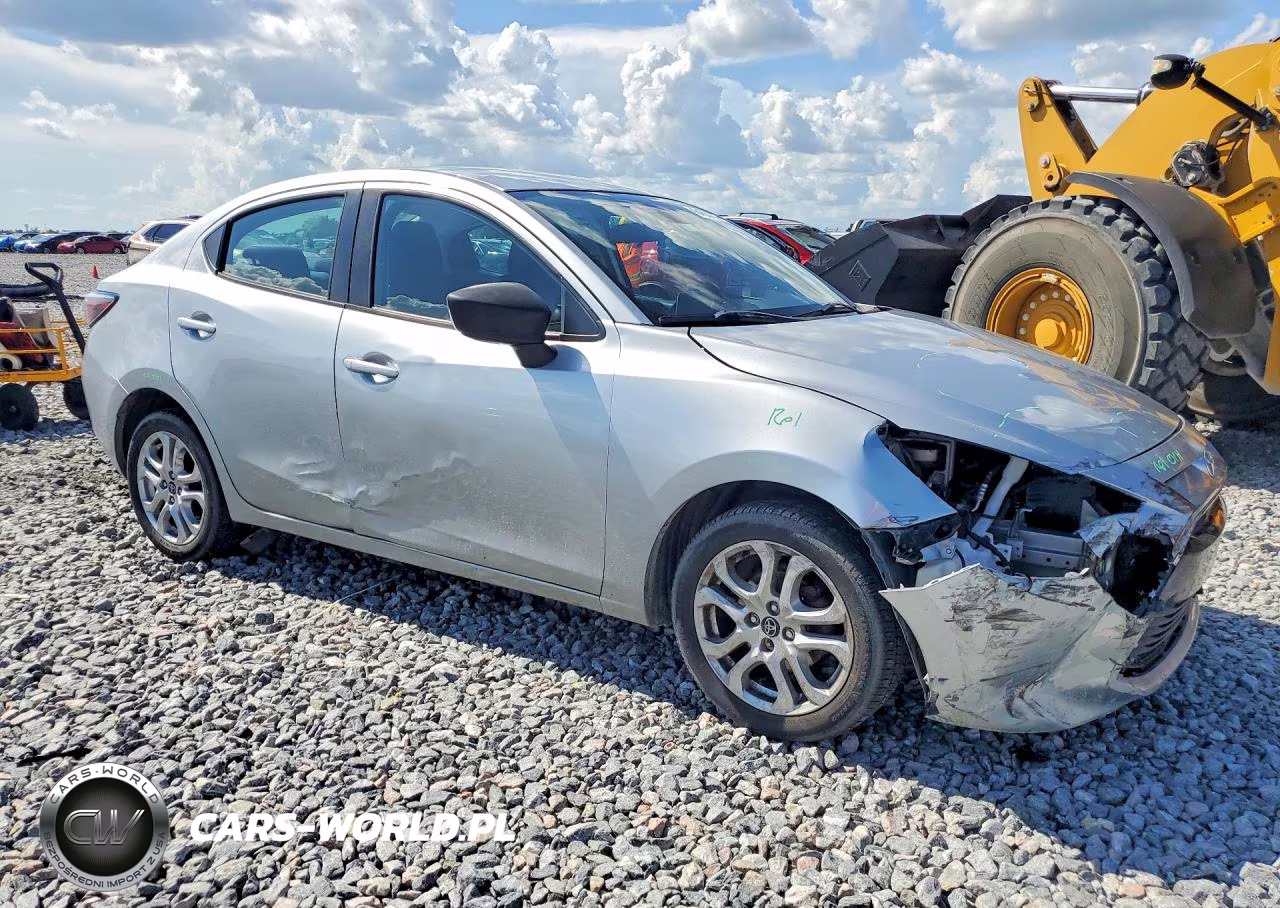 2017 Toyota Yaris Ia Base VIN:3MYDLBYV5HY166098 - 4