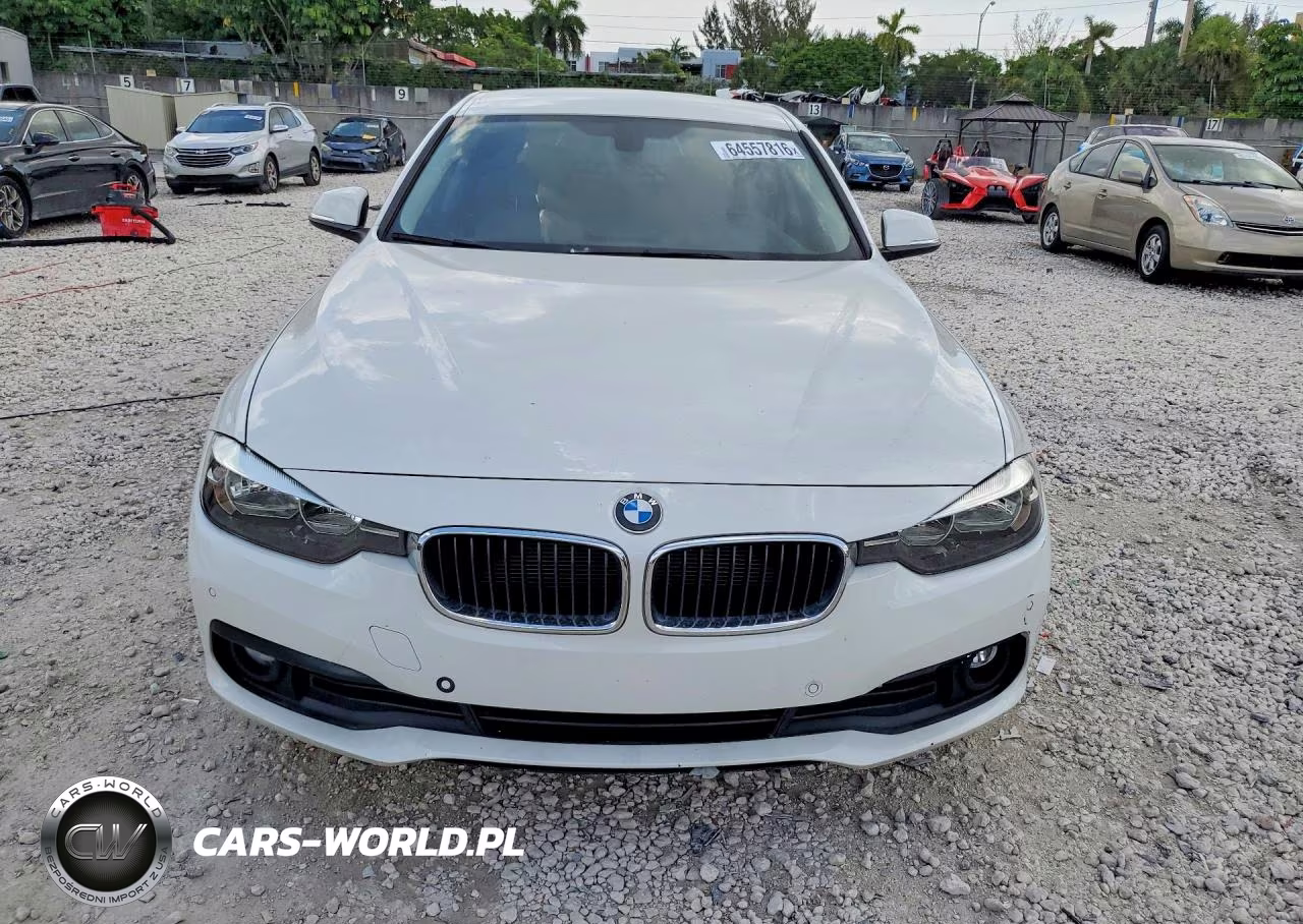 2017 BMW 320 I VIN:WBA8E1G39HNU18823 - 5