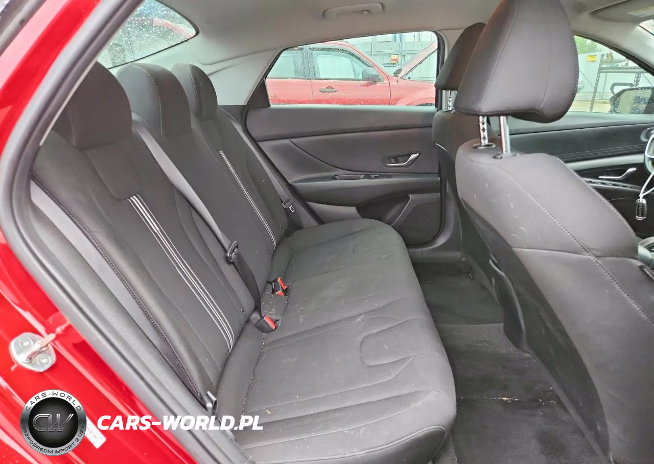 2022 Hyundai Elantra Sel VIN:KMHLM4AG8NU321803 - 10
